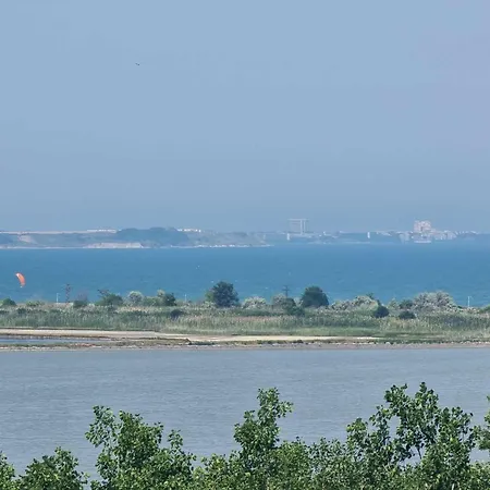 Sea View With Parking Appartement