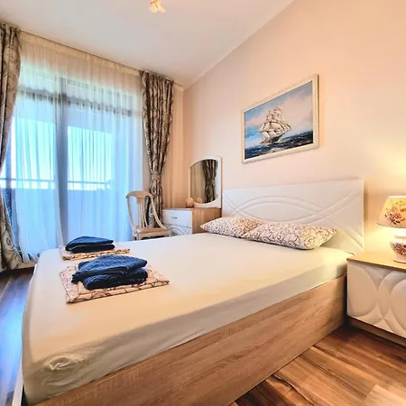 Lejlighed Sea View With Parking Burgas City